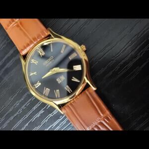 🔥Mint Condition Seiko Slim‎ Quartz Men's 34mm Watch Silver GORGEOUS